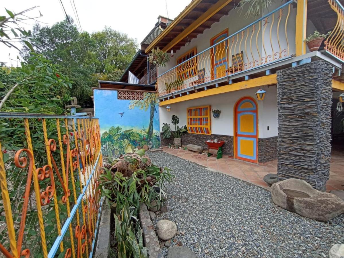 Casa De Las Rocas Hostel Jardin Exterior foto