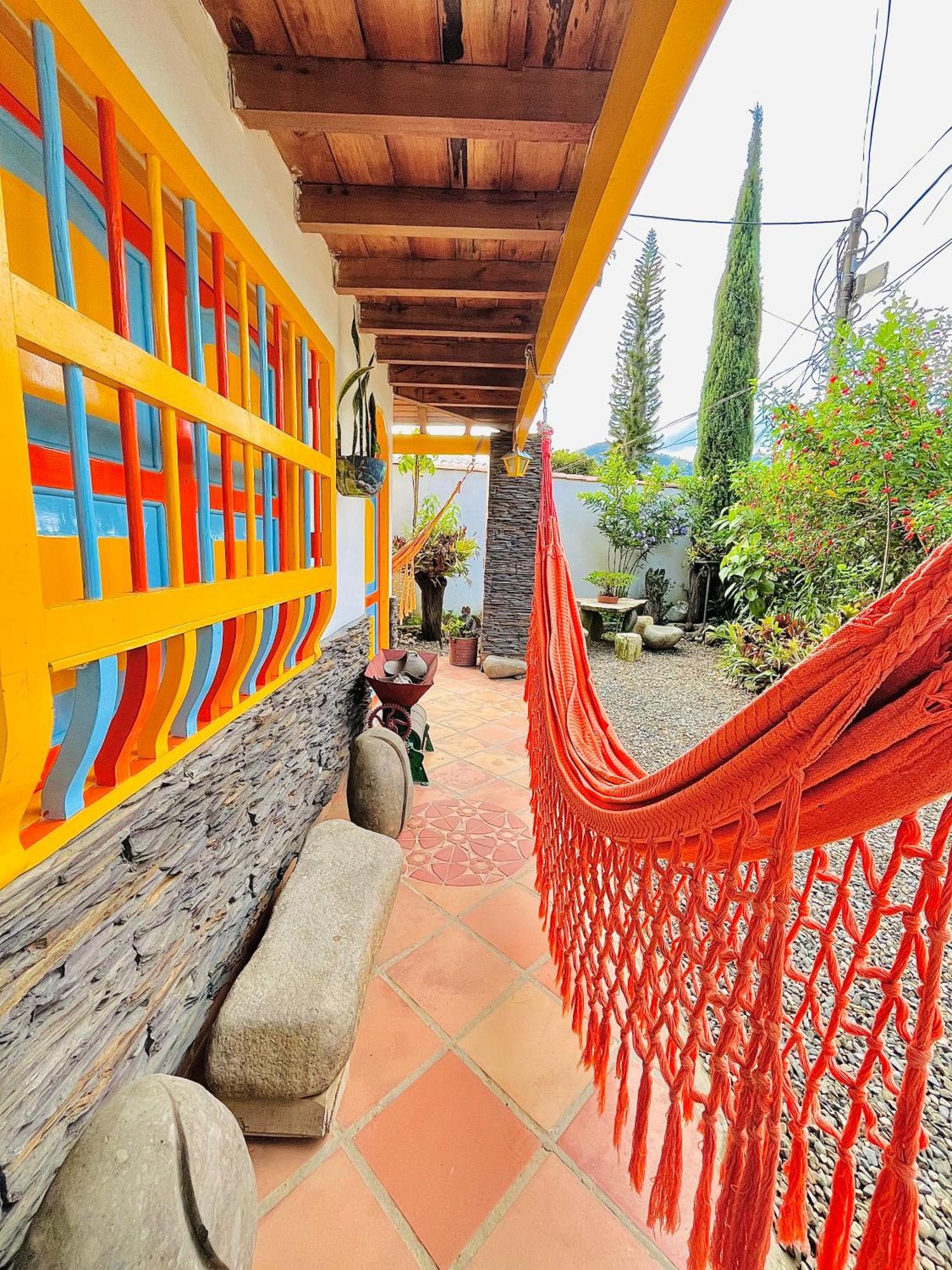 Casa De Las Rocas Hostel Jardin Exterior foto